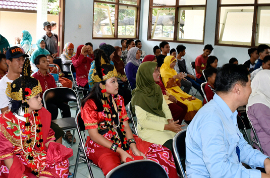 Support for School for the Handicapped in Cirebon, Indonesia Photos