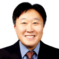 신훈중 비상임이사 사진